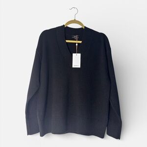 Quince Oversized V Neck Mongolian Cashmere Sweater XS NWT
